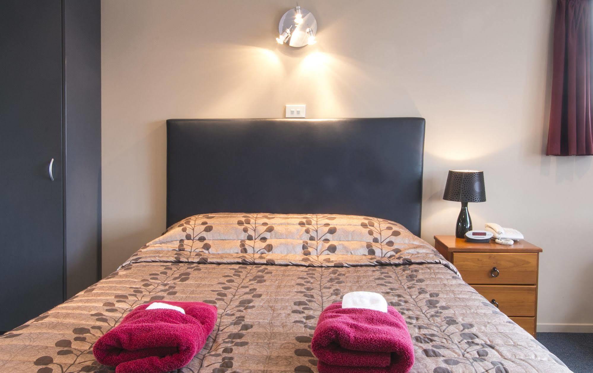 Phoenix Motels Temuka Экстерьер фото