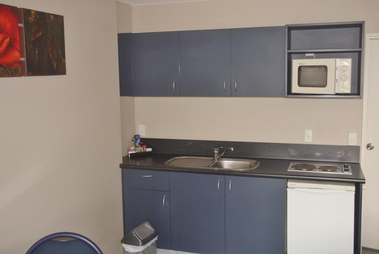 Phoenix Motels Temuka Экстерьер фото