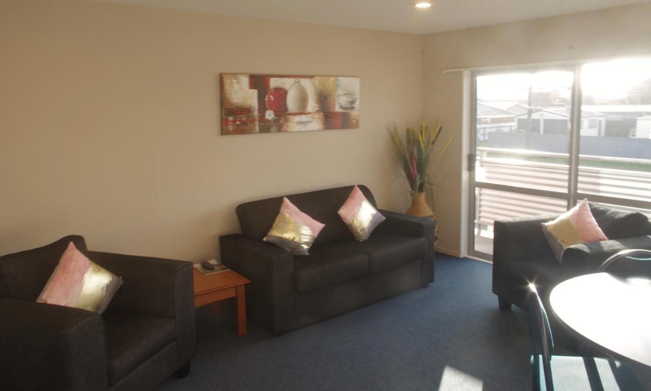Phoenix Motels Temuka Экстерьер фото