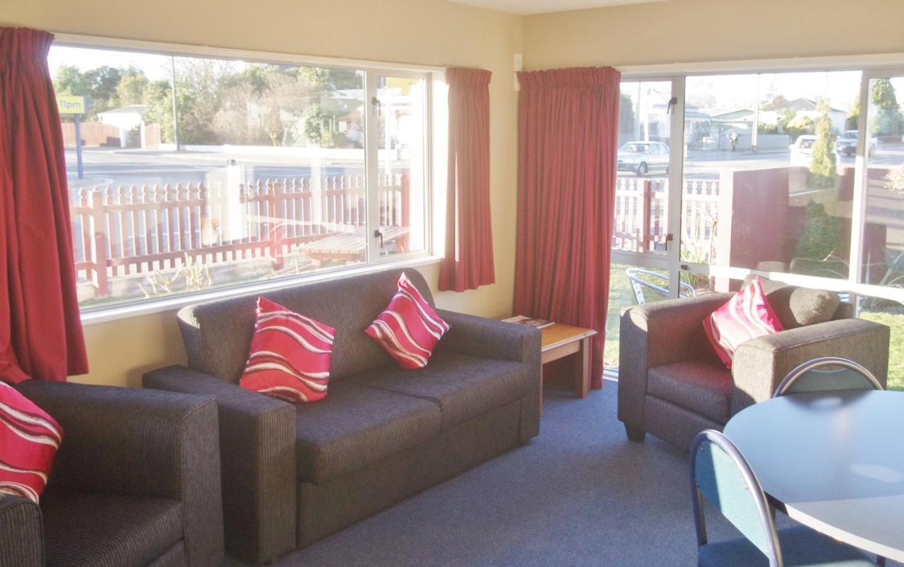 Phoenix Motels Temuka Экстерьер фото