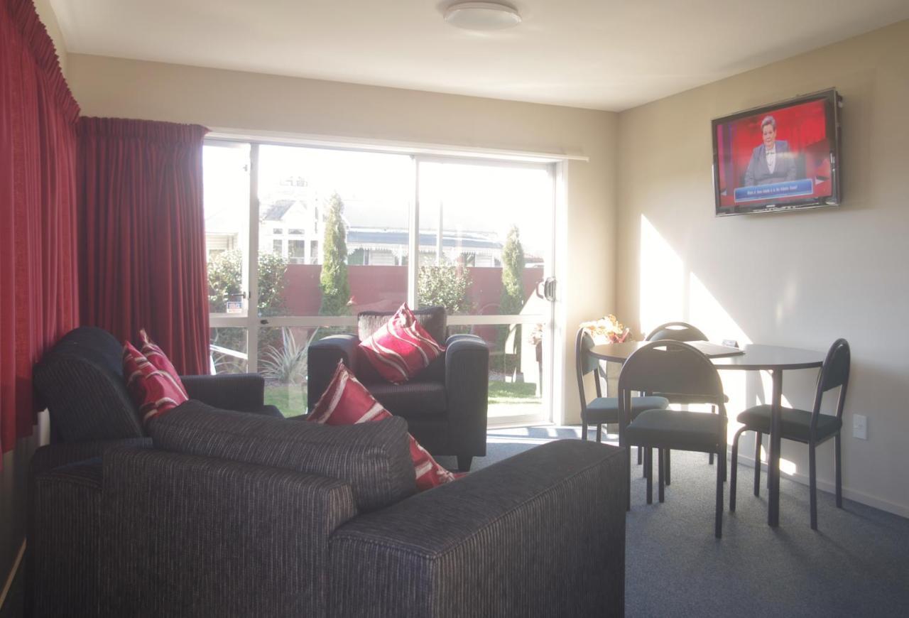 Phoenix Motels Temuka Экстерьер фото